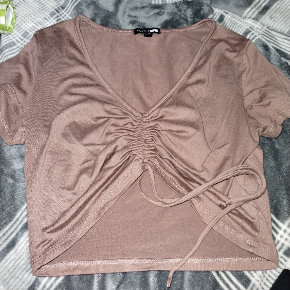 Crop top